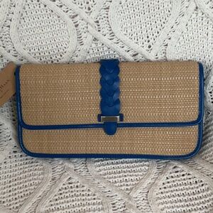🆕Cole Haan Izzie Straw Clutch
